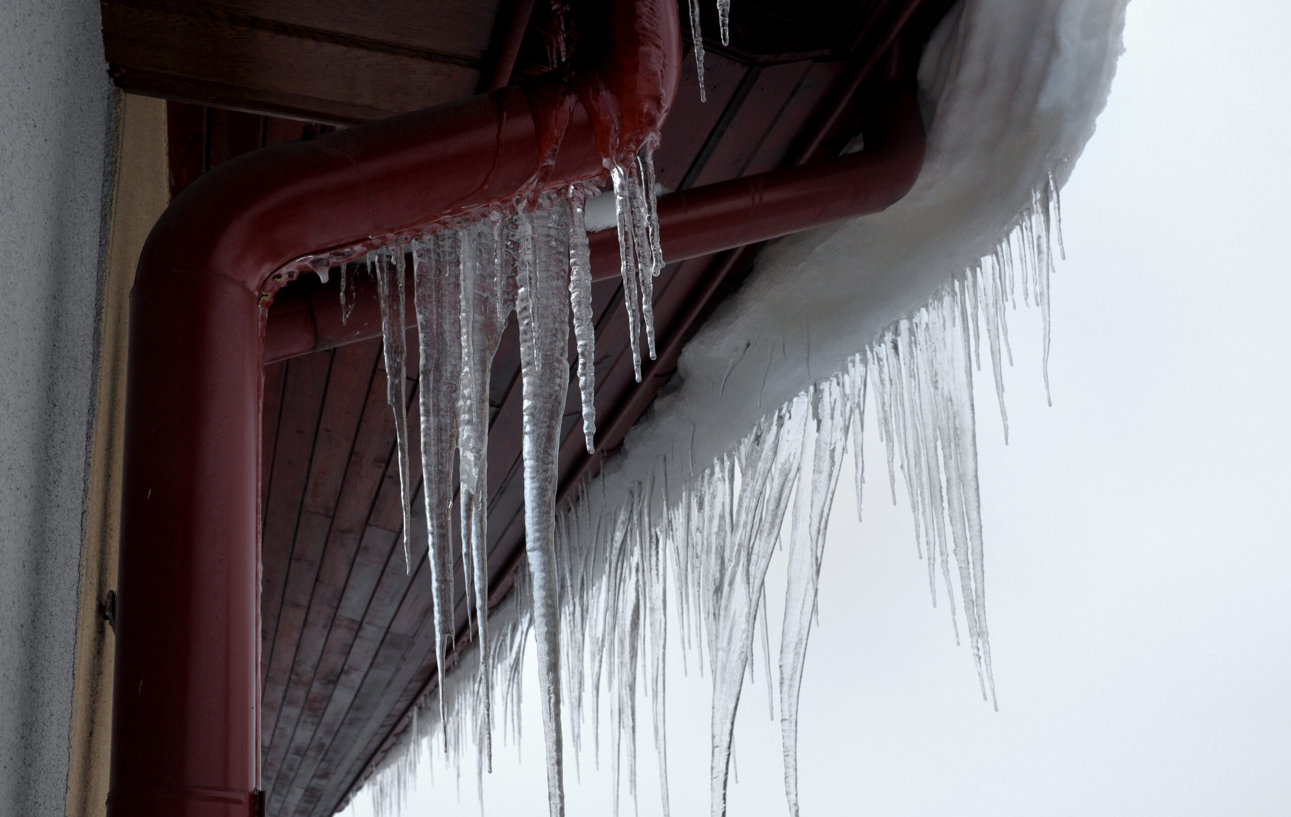 how to prevent ice dams